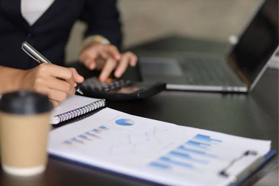 5 CV Mistakes Nepali Accountants Make When Applying Abroad
